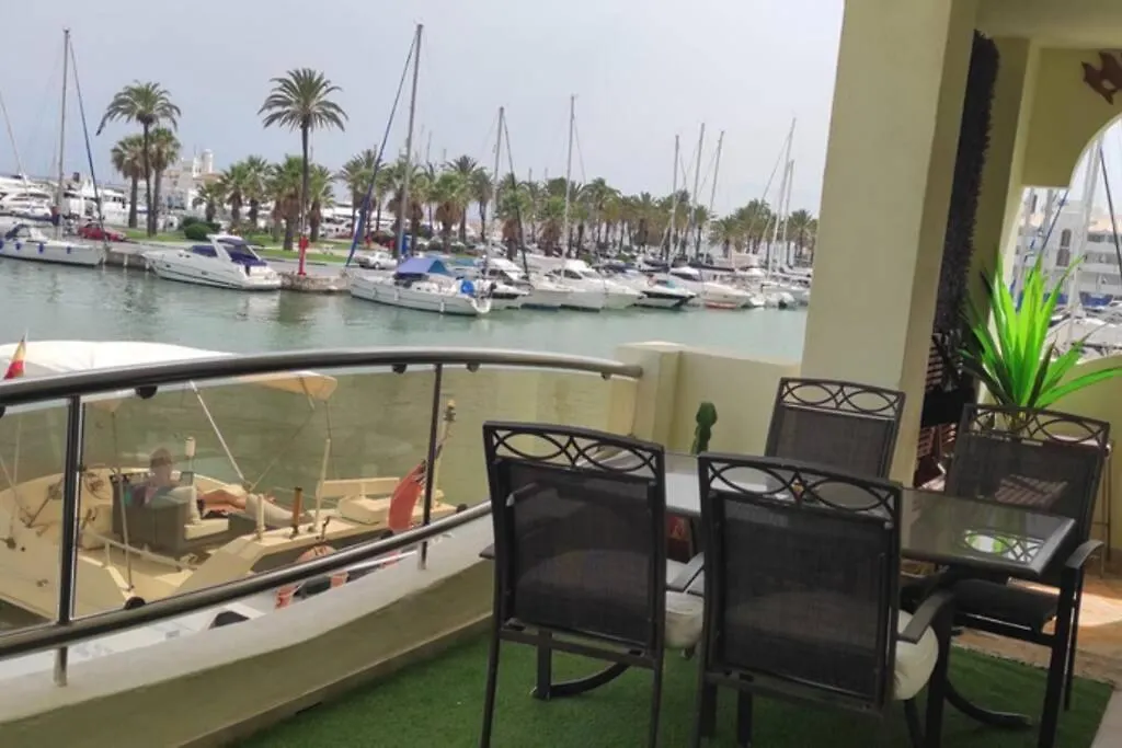 Isla De Levante - Puerto Marina, Benalmadena Apartment